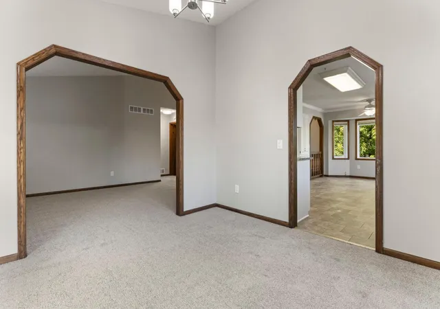 Photo 3 of Sale Pending at 1434 Eastlake Dr, Chaska, MN 55318 | MLS# 7111238 | Listing updated on 2026-10-04