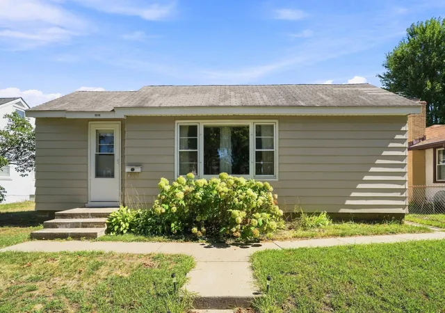 Photo 1 of Single family home for sale at 5210 Colfax Ave N, Minneapolis, MN 55430 | MLS# 7111240 | Listing updated on 2026-09-14