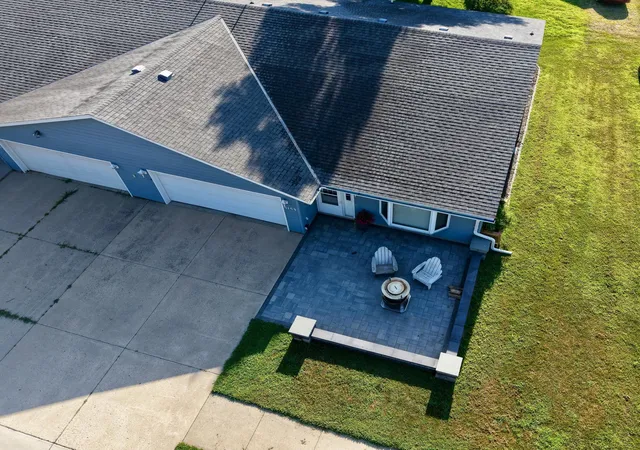 Photo 2 of Single family home for sale at 1153 5th Avenue, Windom, MN 56101 | MLS# 7111255 | Listing updated on 2026-09-06