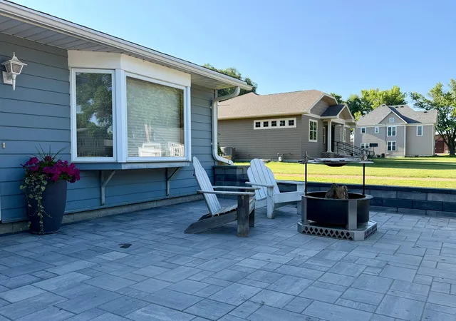 Photo 3 of Single family home for sale at 1153 5th Avenue, Windom, MN 56101 | MLS# 7111255 | Listing updated on 2026-09-06