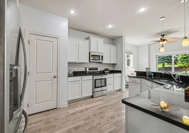 Photo 3 of Single family home for sale at 1834 Spring Crk Dr, Carver, MN 55315 | MLS# 7111284 | Listing updated on 2026-08-27