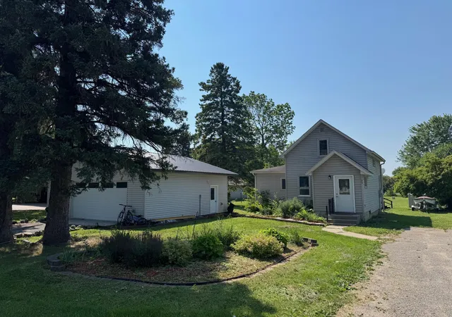 Single family home for sale at 33 Carlson Ave NW, Blackduck, MN 56630 | MLS# 7111288