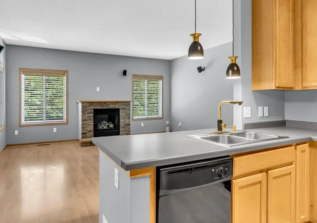 4th image of 6766 Meadow Grass Ln S, Cottage Grove, MN 55016 | MLS# 7111307