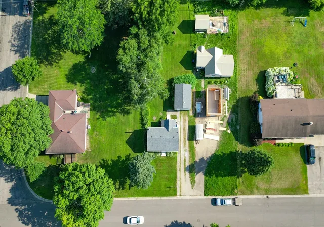 3rd image of 620 E Adolphus Ave, Fergus Falls, MN 56537 | MLS# 7111320
