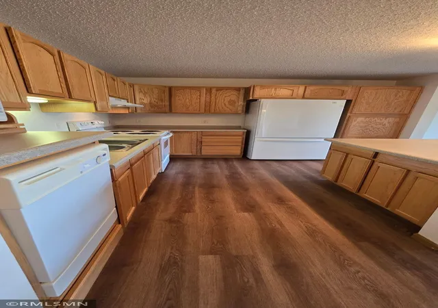3rd image of 2155 6Th Ln Se #206, Cambridge, MN 55008 | MLS# 7111328