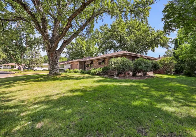 Photo 3 of Sale Pending at 999 Overton Dr NE, Minneapolis, MN 55432 | MLS# 7111348 | Listing updated on 2026-08-30