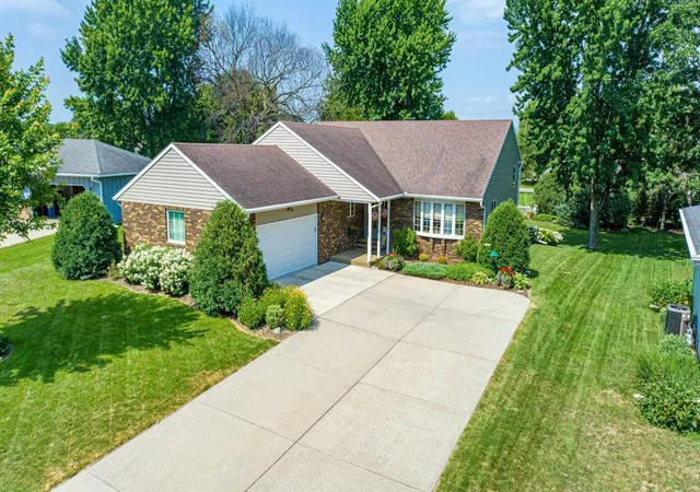 2nd image of 2170 Diablo Dr Se, Owatonna, MN 55060 | MLS# 7111353