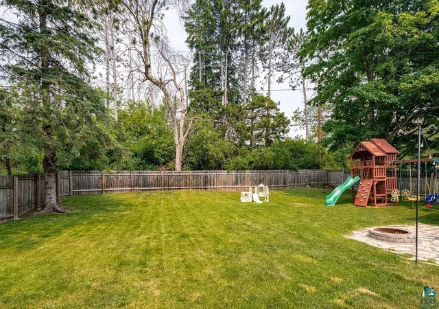 4th image of 19 E Buffalo St, Duluth, MN 55811 | MLS# 7111362