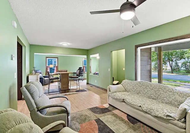 1st image of 1120 9th Ave N, Saint Cloud, MN 56303 | MLS# 7111363
