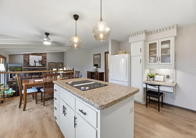 Photo 4 of Single family home for sale at 220 Country Clb Dr, Lewiston, MN 55952 | MLS# 7111364 | Listing updated on 2026-08-18