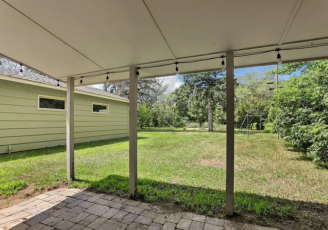 Photo 2 of Sale Pending at 1727 14th Avenue S, Saint Cloud, MN 56301 | MLS# 7111369 | Listing updated on 2026-09-03
