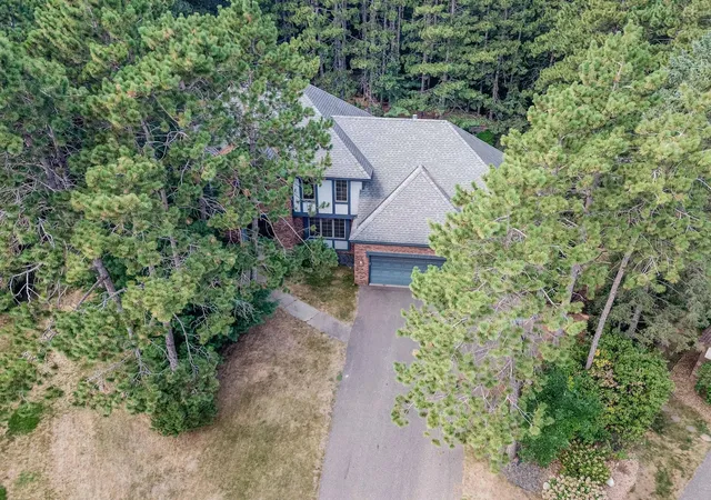 136th image of 1820 Interlachen Alcove, Woodbury, MN 55125 | MLS# 7111370