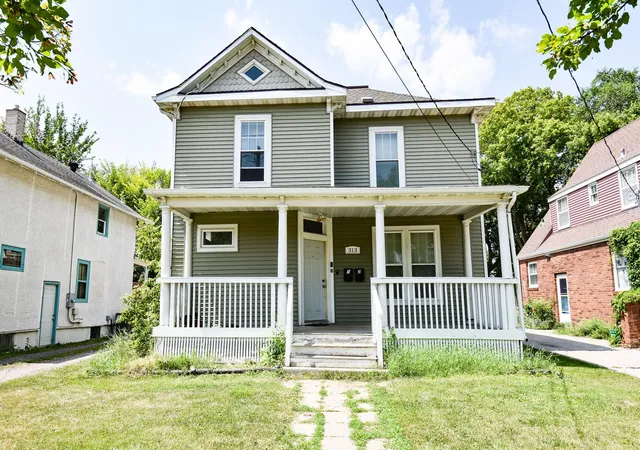 1st image of 313 7th St S, Moorhead, MN 56560 | MLS# 7111376