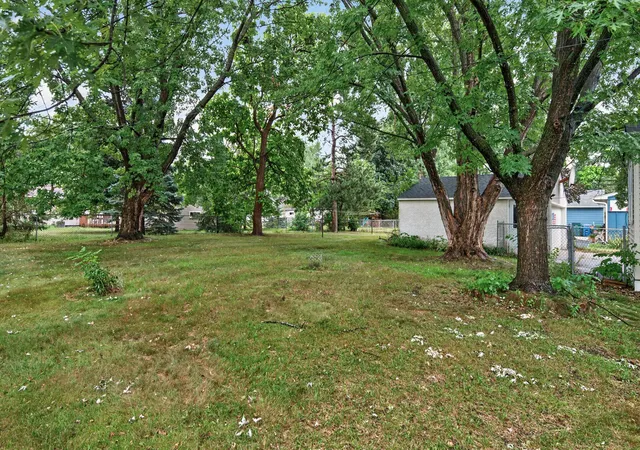 Photo 27 of Sale Pending at 2551 Rainbow Ln, Saint Paul, MN 55112 | MLS# 7111377 | Listing updated on 2026-09-03