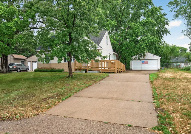 Photo 2 of Sale Pending at 2551 Rainbow Ln, Saint Paul, MN 55112 | MLS# 7111377 | Listing updated on 2026-09-03