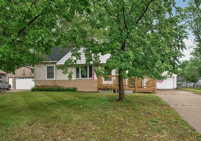 Photo 2 of Sale Pending at 2551 Rainbow Ln, Saint Paul, MN 55112 | MLS# 7111377 | Listing updated on 2026-09-03