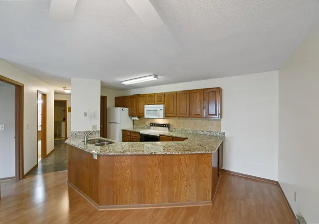 Photo 2 of Condo for sale at 930 Lyn Way #203, Hastings, MN 55033 | MLS# 7111382 | Listing updated on 2026-09-04
