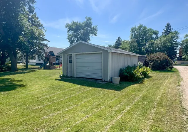 Photo 3 of Sale Pending at 212 Norman Ave Nw, Twin Valley, MN 56584 | MLS# 7111395 | Listing updated on 2026-10-16