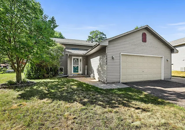 1st image of 12980 9th Ave N, Zimmerman, MN 55398 | MLS# 7111402