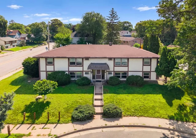 2nd image of 901 4th St Ne, Minneapolis, MN 55413 | MLS# 7111414