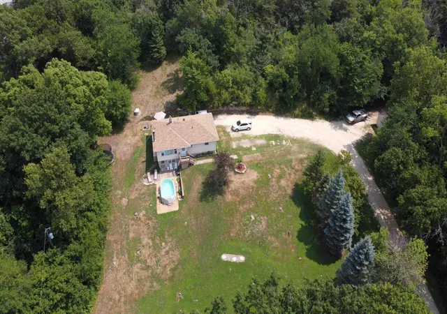 5th image of 30410 Oak Ln, Cannon Falls, MN 55009 | MLS# 7111423