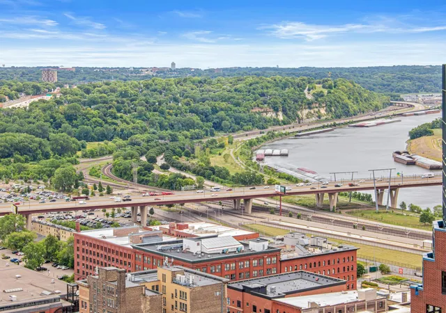 Photo 3 of Condo for sale at 168 6th Street E #3205, Saint Paul, MN 55101 | MLS# 7111430 | Listing updated on 2026-10-07