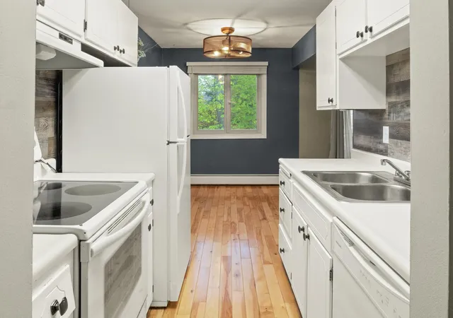 4th image of 4407 Wilshire Blvd #309, Mound, MN 55364 | MLS# 7111440