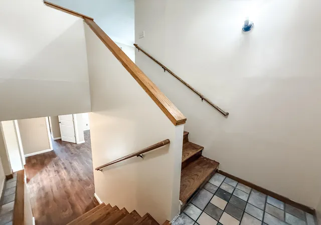 Photo 3 of Sale Pending at 145 Jessamine Ave E, Saint Paul, MN 55117 | MLS# 7111487 | Listing updated on 2026-10-13