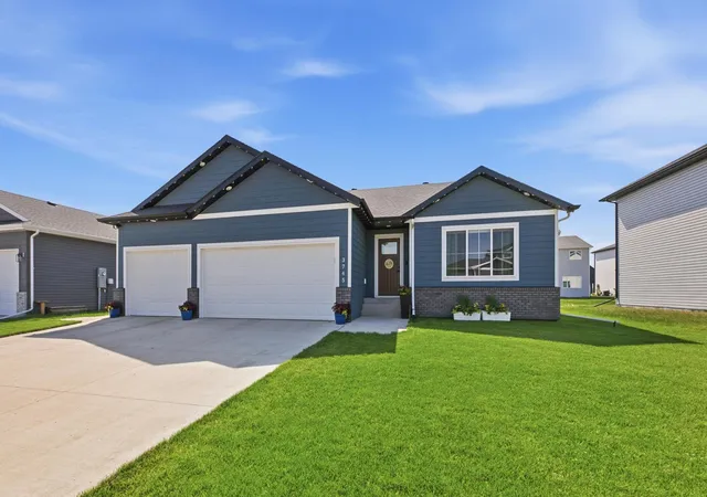 Photo 32 of Single family home for sale at 3745 Merrifield Dr S, Fargo, ND 58104 | MLS# 7111545 | Listing updated on 2026-08-20