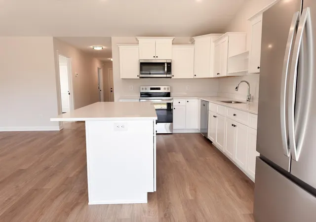 4th image of 720 South Division St, Roberts, WI 54023 | MLS# 7111562