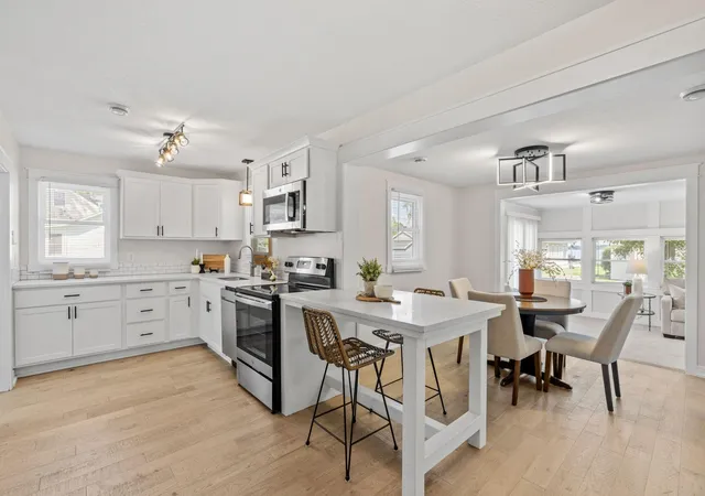 1st image of 555 N Shore Dr, Forest Lake, MN 55025 | MLS# 7111571