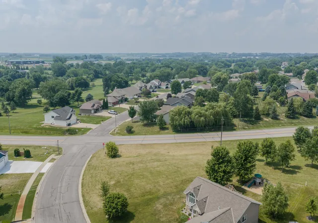 Photo 11 of Single family home for sale at 101 Schwinghammer Dr, Albany, MN 56307 | MLS# 7111574 | Listing updated on 2026-07-18