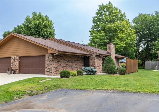 Photo 1 of Single family home for sale at 2205 Baihly Ct Sw, Rochester, MN 55902 | MLS# 7111609 | Listing updated on 2026-10-06