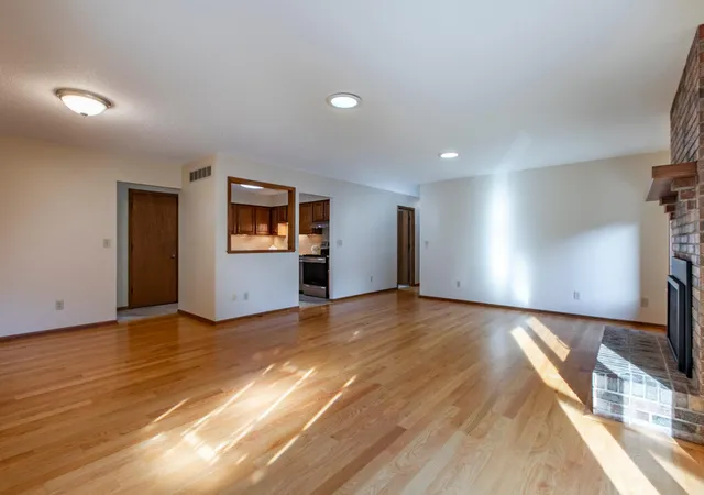 Photo 3 of Single family home for sale at 2205 Baihly Ct Sw, Rochester, MN 55902 | MLS# 7111609 | Listing updated on 2026-10-06