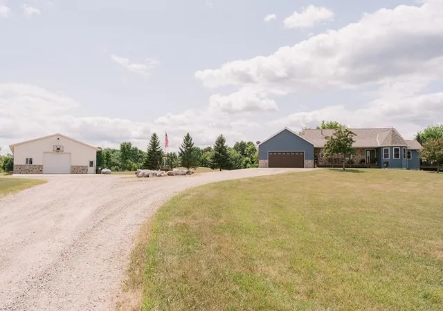1st image of 9199 50th St Nw, Annandale, MN 55302 | MLS# 7111660