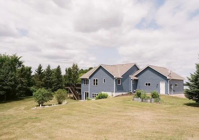 Photo 3 of Single family home for sale at 9199 50th Street NW, Annandale, MN 55302 | MLS# 7111660 | Listing updated on 2026-09-15