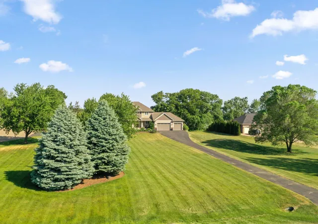 4th image of 25188 Firefly Ave, Wyoming, MN 55092 | MLS# 7111680