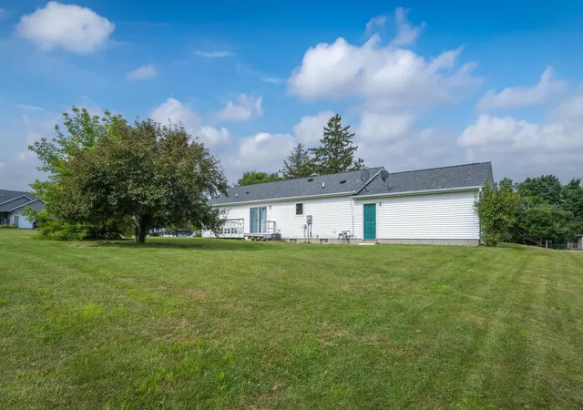 Photo 4 of Single family home for sale at 340 Prentice St S, Clayton, WI 54004 | MLS# 7111685 | Listing updated on 2026-08-30