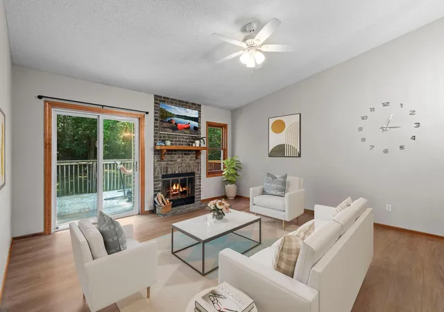 4th image of 7291 Bren Ln, Eden Prairie, MN 55346 | MLS# 7111686