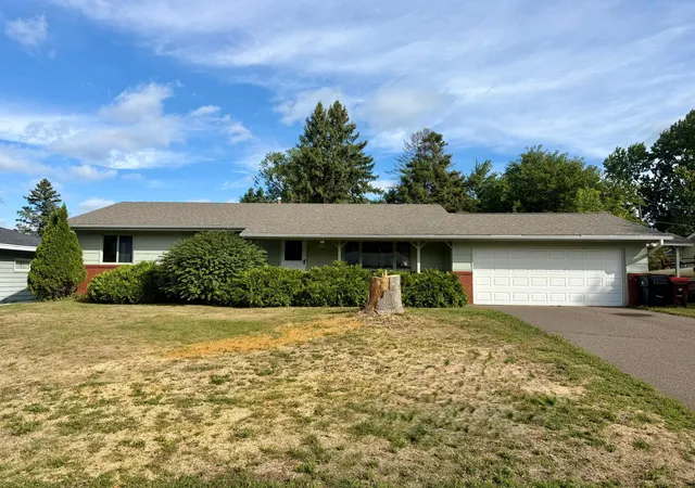 Photo 2 of Single family home for sale at 2245 Beam Ave, Saint Paul, MN 55109 | MLS# 7111697 | Listing updated on 2026-09-16