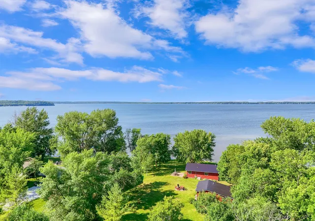 4th image of 45565 Whispering Sands Ln, Perham, MN 56573 | MLS# 7111730