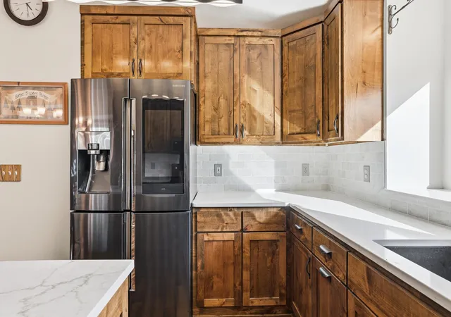 Photo 4 of Single family home for sale at 1115 Ridge St, Jordan, MN 55352 | MLS# 7111732 | Listing updated on 2026-10-09