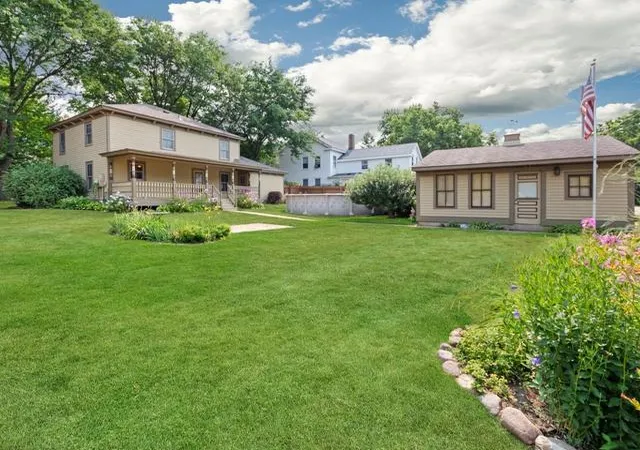 1st image of 337 Court St N, Prescott, WI 54021 | MLS# 7111734