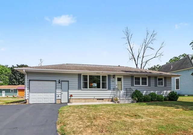 Photo 1 of Sale Pending at 525 21st Street, Red Wing, MN 55066 | MLS# 7111737 | Listing updated on 2026-08-13
