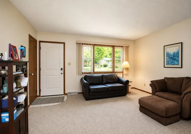 3rd image of 214 Terrace View Dr, Litchfield, MN 55355 | MLS# 7111742
