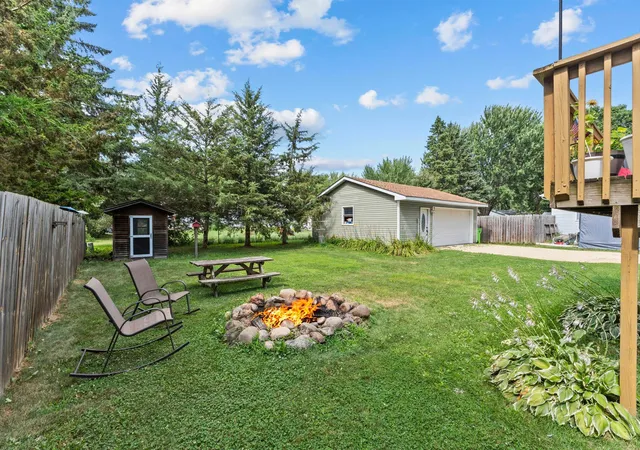Photo 3 of Single family home for sale at 681 Utah Ave, New Richmond, WI 54017 | MLS# 7111749 | Listing updated on 2026-08-18