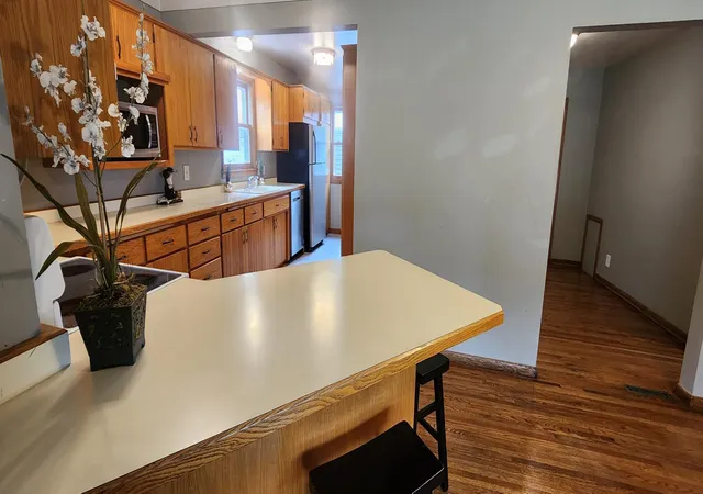 Photo 4 of Single family home for sale at 2842 Lexington Ave S, Saint Paul, MN 55121 | MLS# 7111762 | Listing updated on 2026-09-04