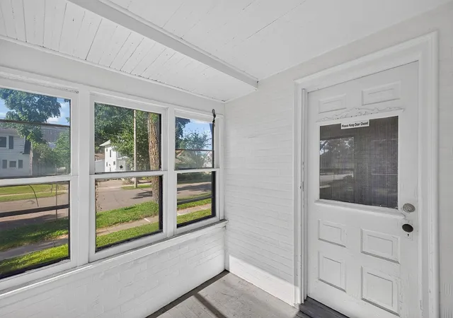 Photo 3 of House for sale at 215 6th Street NW, Rochester, MN 55901 | MLS# 7111855 | Listing updated on 2026-09-13