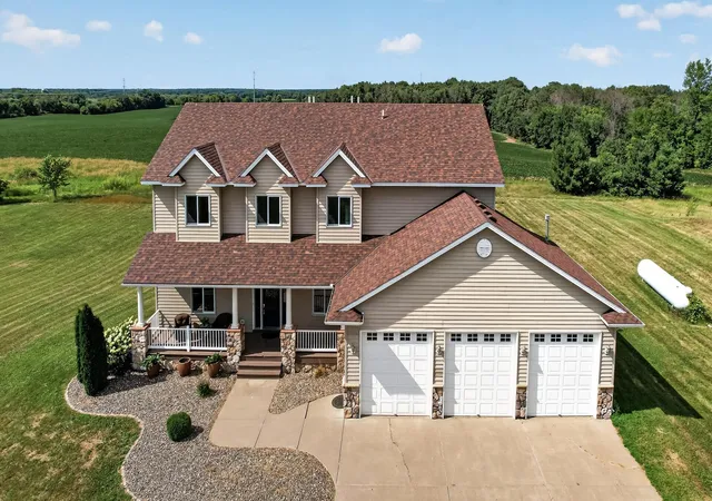 Photo 73 of Single family home for sale at 6040 Woodland Trl, Loretto, MN 55357 | MLS# 7111873 | Listing updated on 2026-08-24