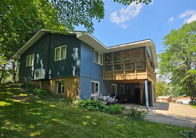 3rd image of 23221 Green Acres Dr, Richmond, MN 56368 | MLS# 7111910